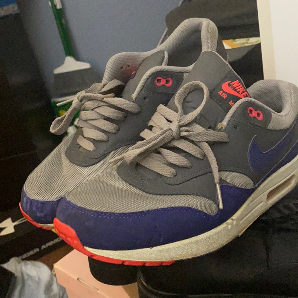 Nike AM1 *rare colorway*